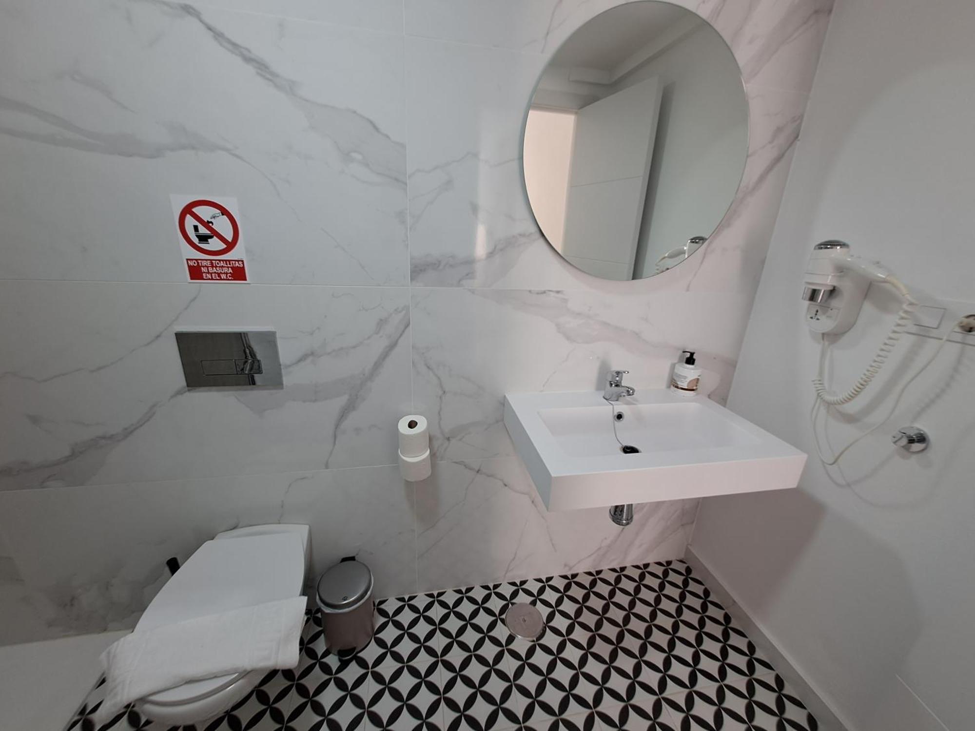 Homeforguest Apartamento Con Terraza Y Piscina En コラレホ エクステリア 写真